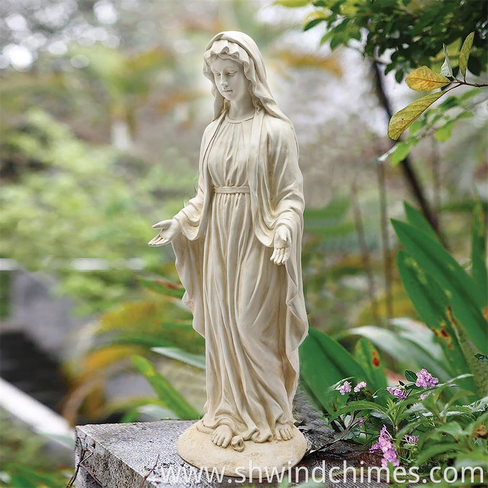virgin mary statue outdoor